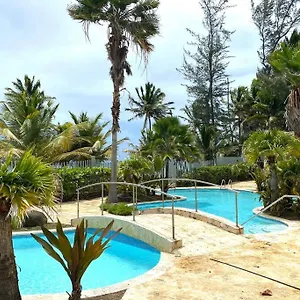 #flamingos Gateway 126 Apartment