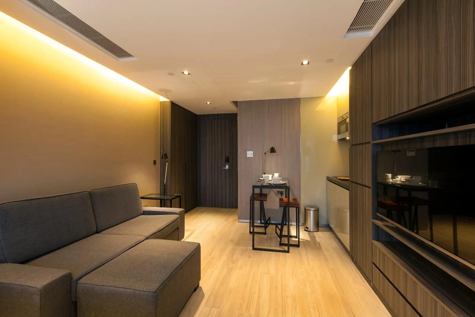 Cm+ Hotels And Serviced Apartments Hongkong Lägenhetshotell