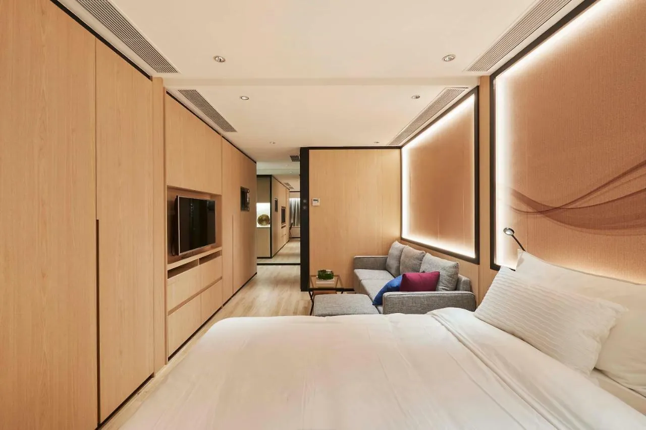 Cm+ Hotels And Serviced Apartments Hongkong 4*,